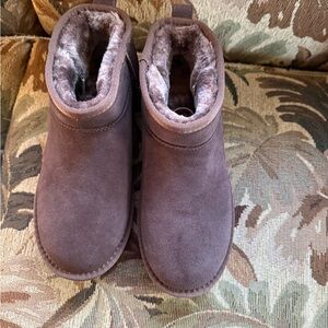 Women's Brown Suede Faux-Fur Lined Ankle Booties
